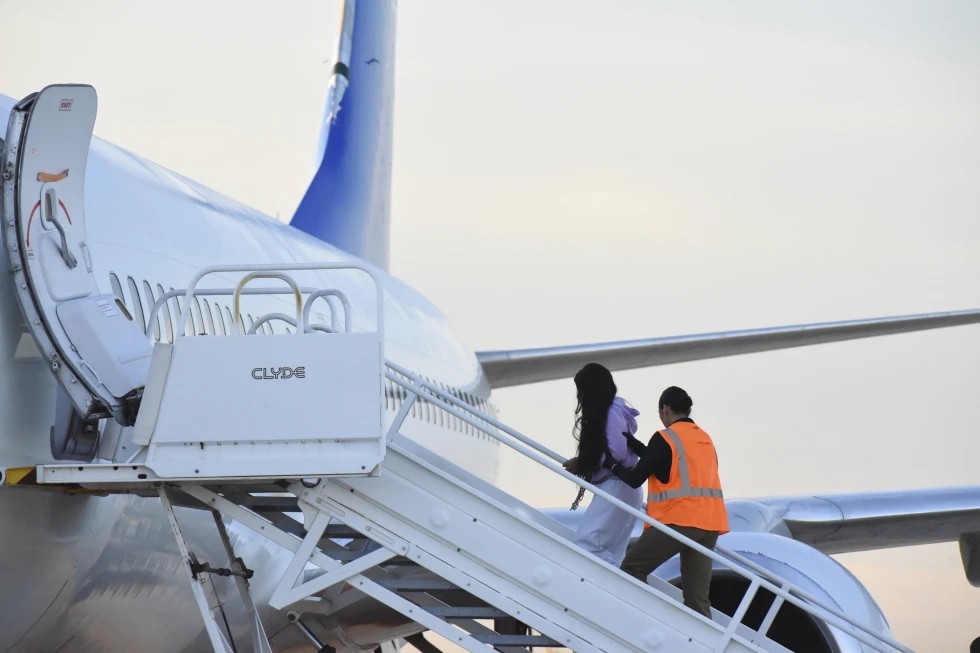 Corte Suprema bloquea nuevas deportaciones de venezolanos