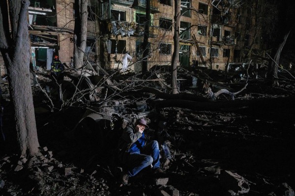 Ataque de Rusia deja 9 muertos y 70 heridos en la capital de Ucrania