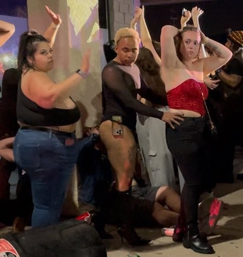 Personas detenidas en el club nocturno de Colorado Springs.