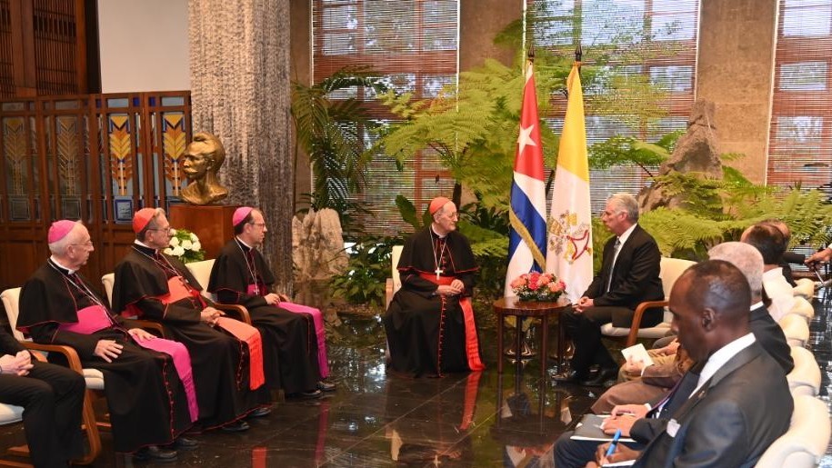 Cardinal Stella, former nuncio to Cuba, attends a meeting with Miguel Díaz-Canel, Cuban President, 2023. Social media of the Cuban government. Cardinal Stella, former nuncio to Cuba, attends a meeting with Miguel Díaz-Canel, Cuban President, 2023. Social media of the Cuban government.