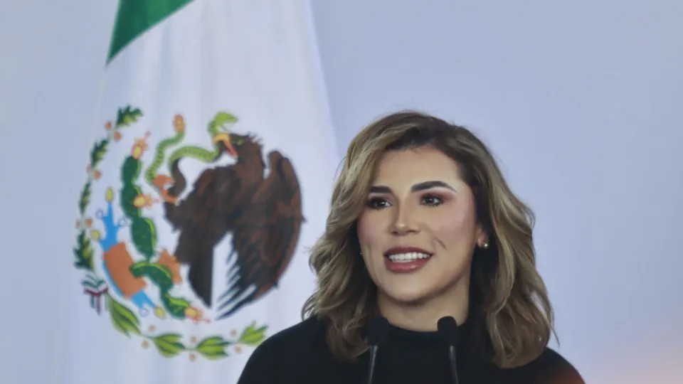 EEUU también revoca visa a gobernadora de Baja California