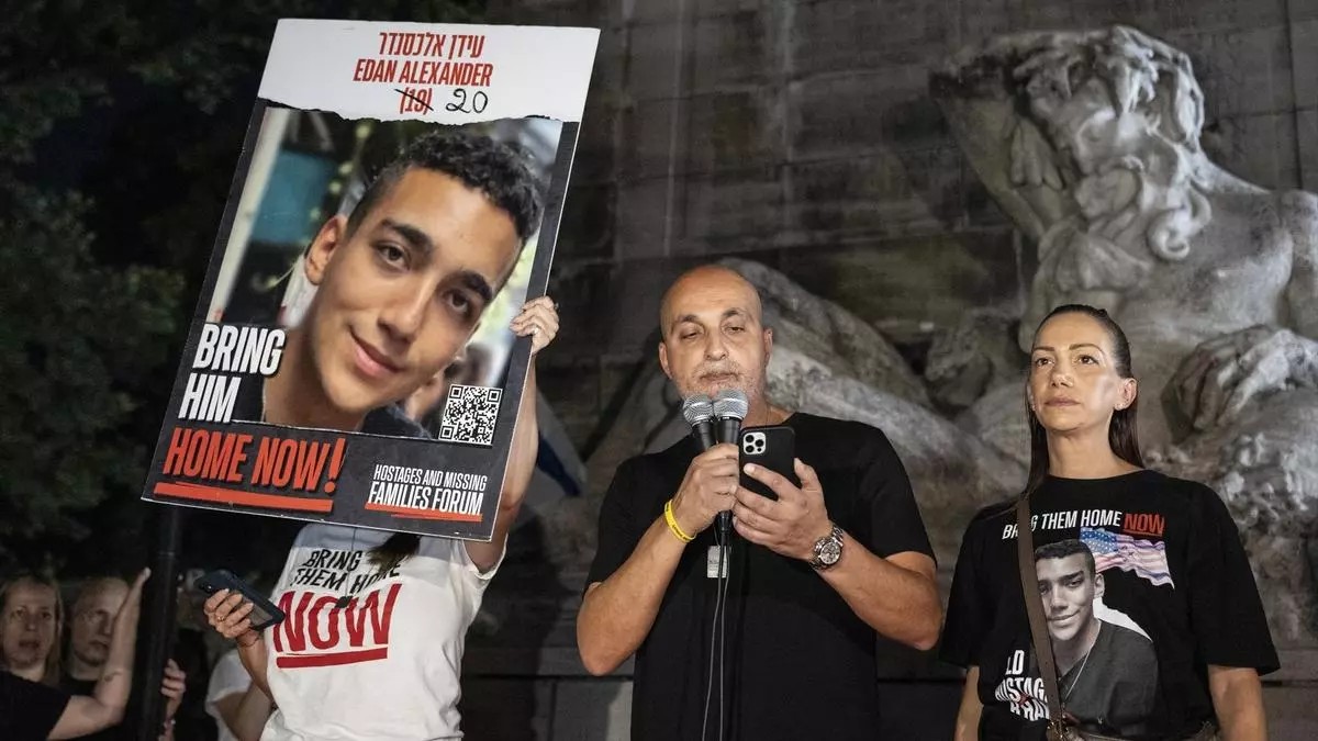 Edan Alexander, único rehén de EEUU vivo en Gaza, liberado por Hamás