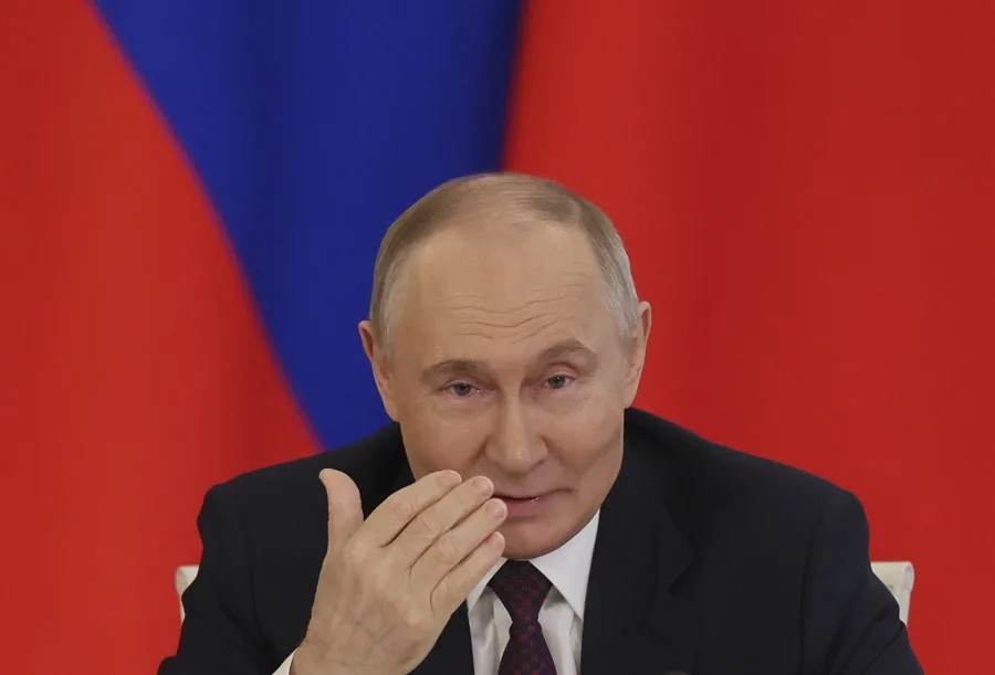 Putin rechaza cumbre con Zelenski, pero envía negociadores a Estambul