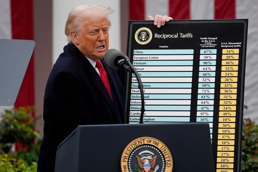 Una corte federal de EEUU bloquea política arancelaria de Trump