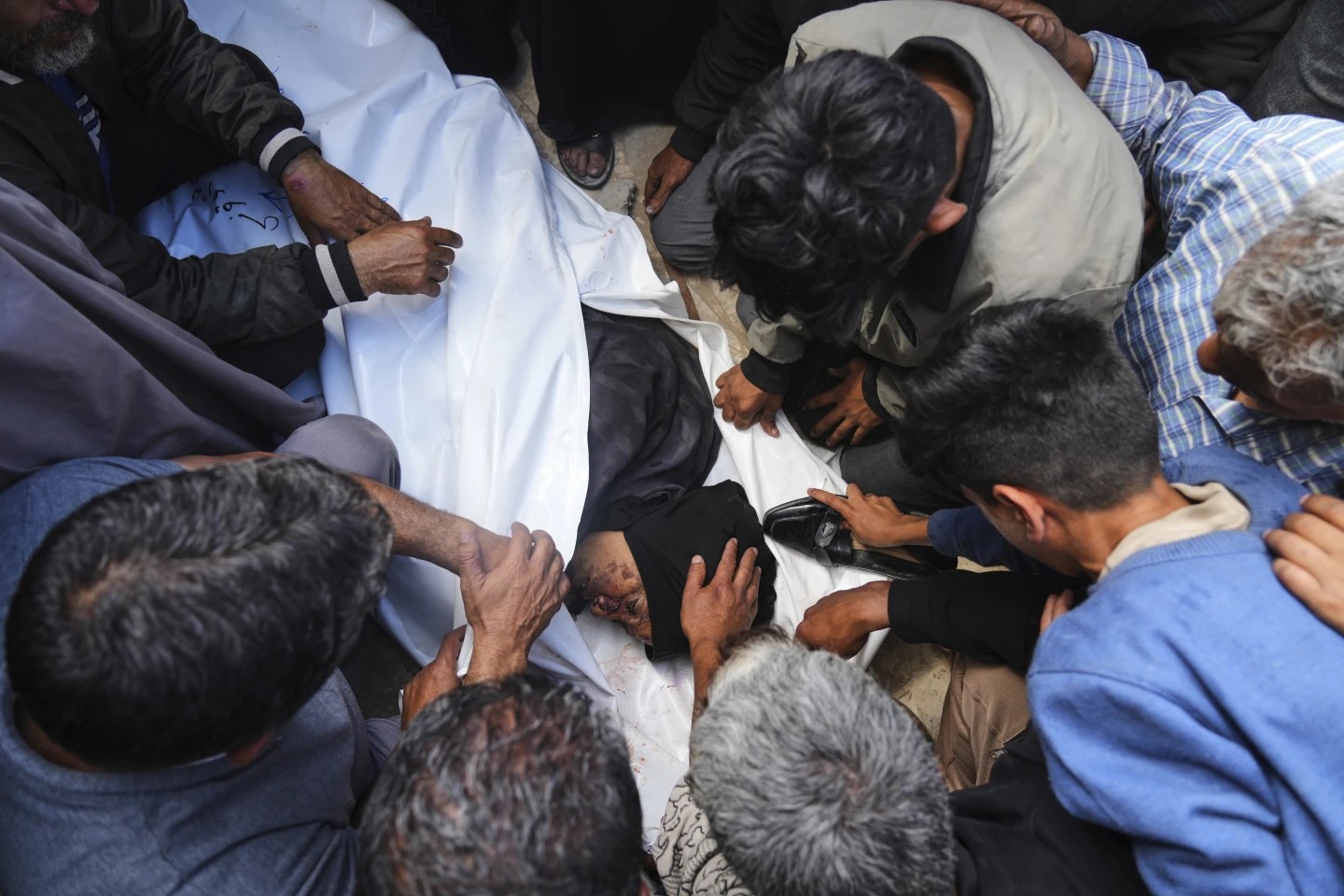Tercer ataque en Gaza durante entrega de ayuda deja 27 muertos