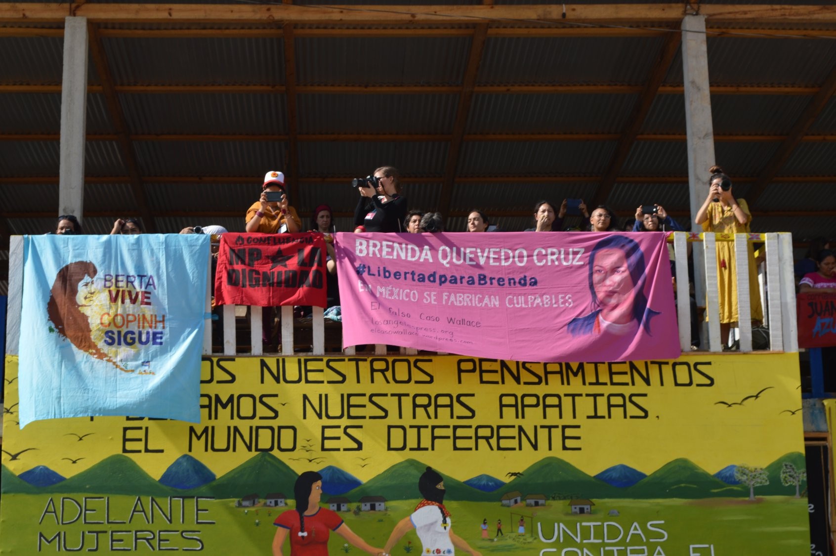 En el Primer Encuentro de Mujeres que Luchan, la manta de Brenda Quevedo, en Chiapas, el 8 de marzo de 2018. Foto: Los Angeles Press