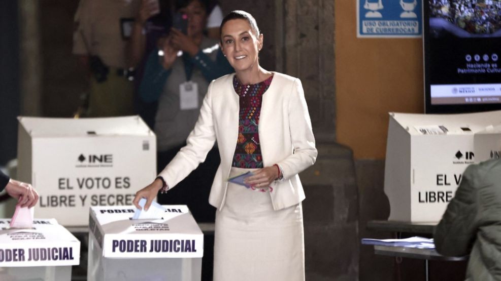 Crisis de legitimidad, el nuevo “maximato”