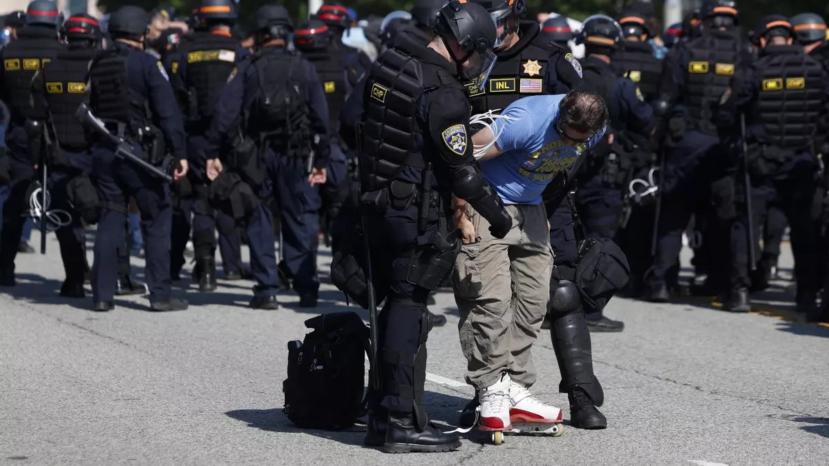 Trump miente sobre las protestas en Los Ángeles, California