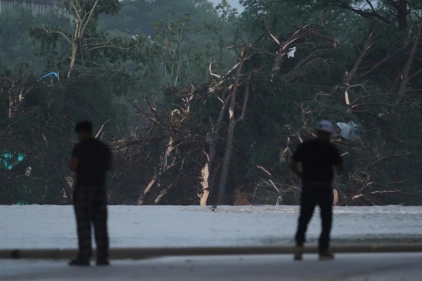Al menos 24 muertos y 20 niñas desaparecidas por inundaciones en Texas