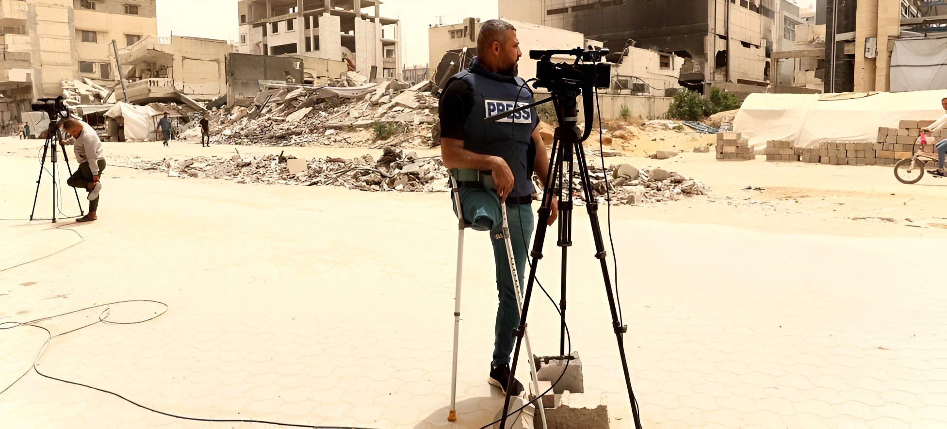 Periodistas en Gaza: Al borde de la inanición y la muerte