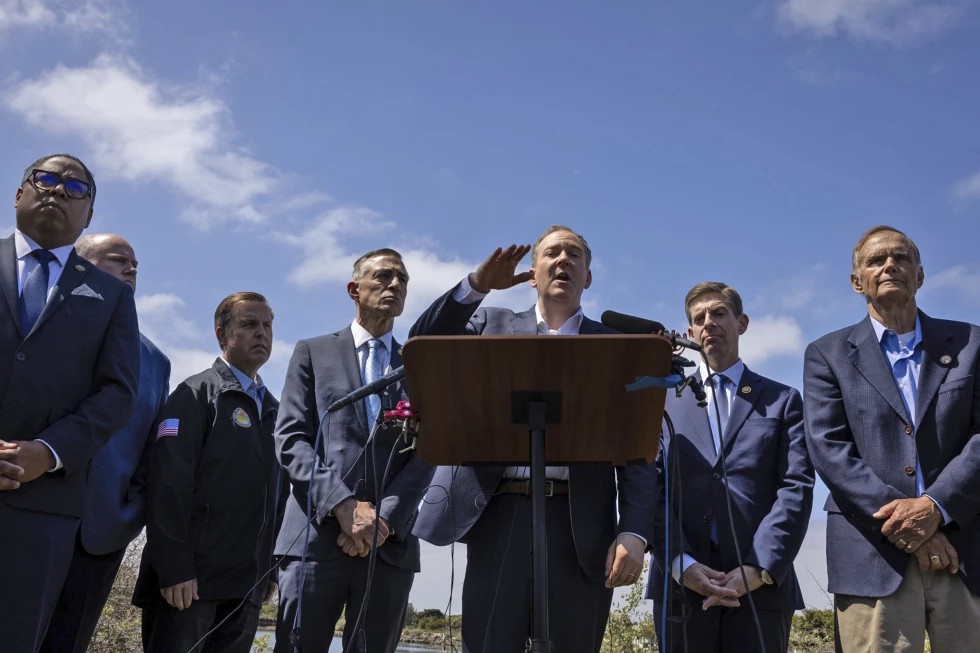 EEUU y México firman acuerdo para frenar contaminación del río Tijuana