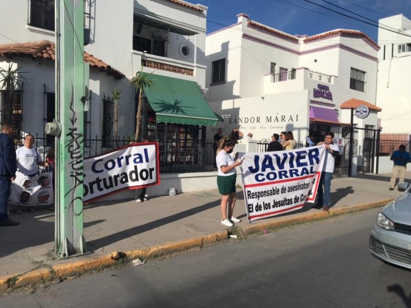“¡Quiero caras!“: esposa de Javier Corral amenaza a víctimas de tortura