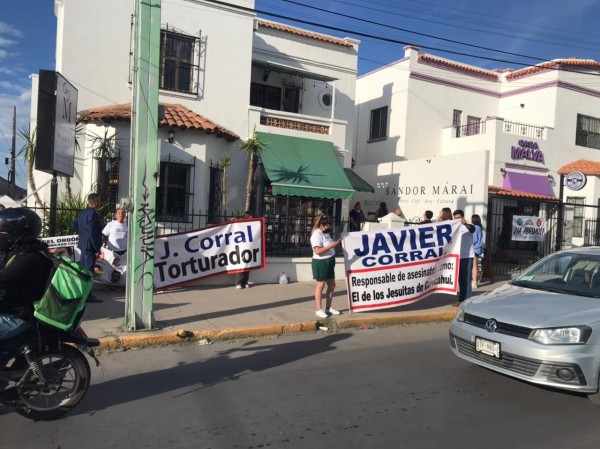 “¡Quiero caras!“: esposa de Javier Corral amenaza a víctimas de tortura