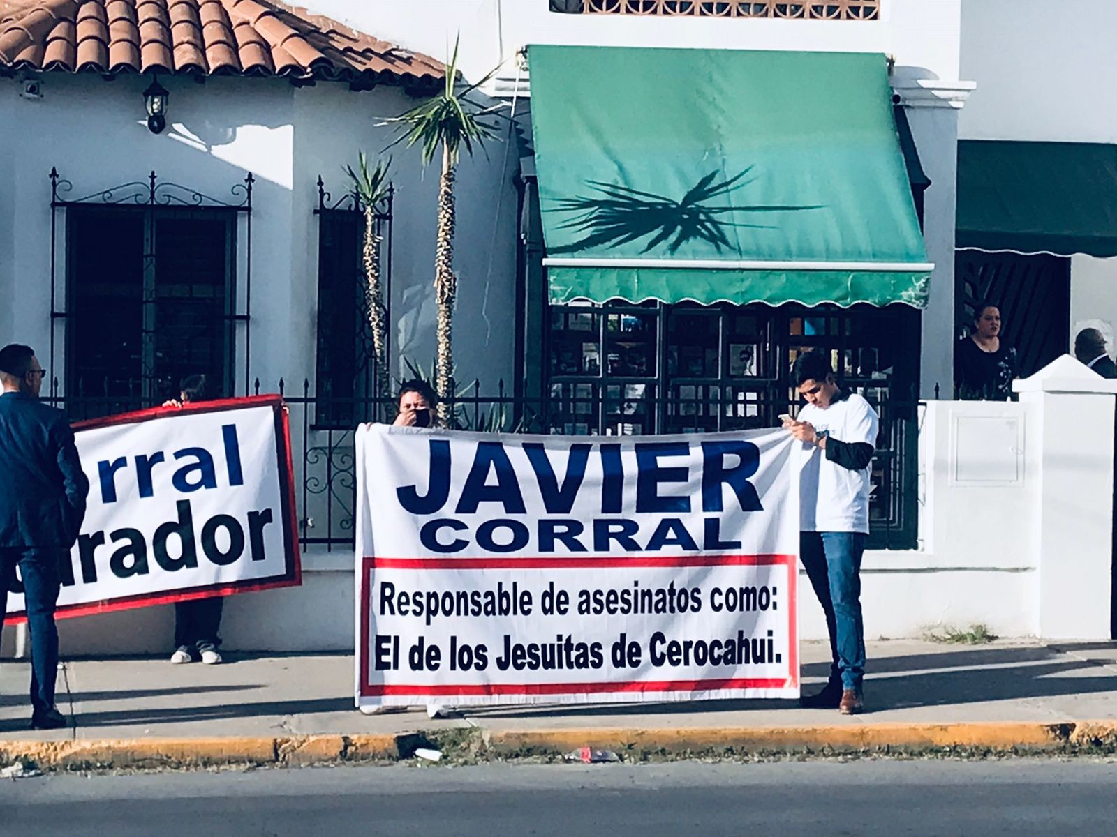 “¡Quiero caras!“: esposa de Javier Corral amenaza a víctimas de tortura