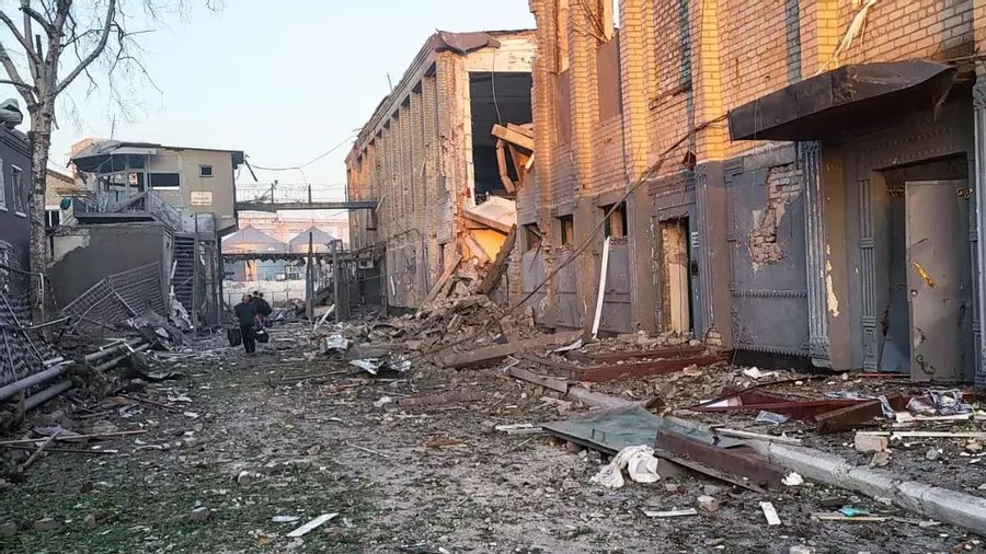 Rusia mata a 21 civiles en Ucrania mientras desafía amenazas de Trump
