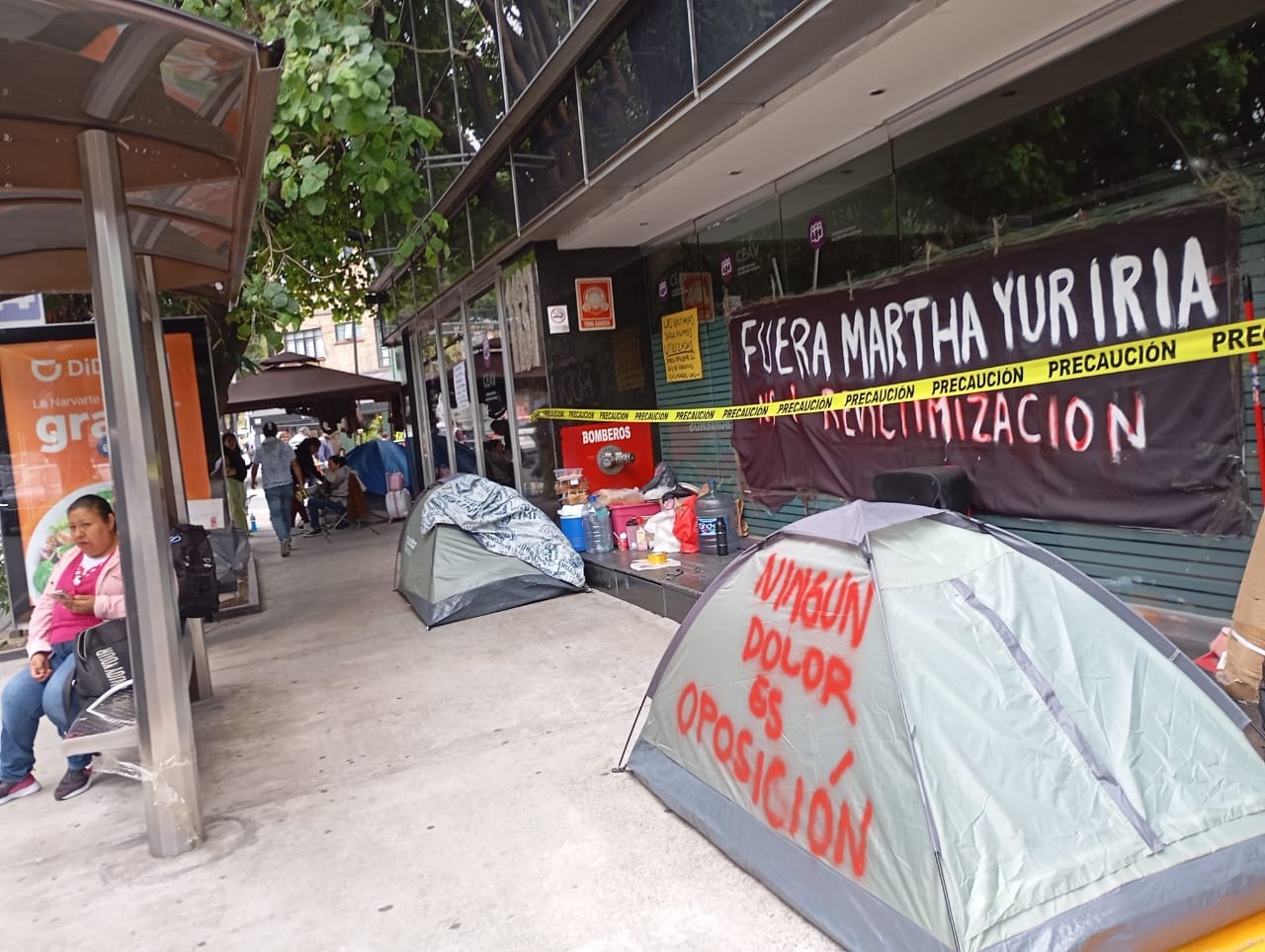 “Ningún dolor es opción“: víctimas resisten frente a la CEAV