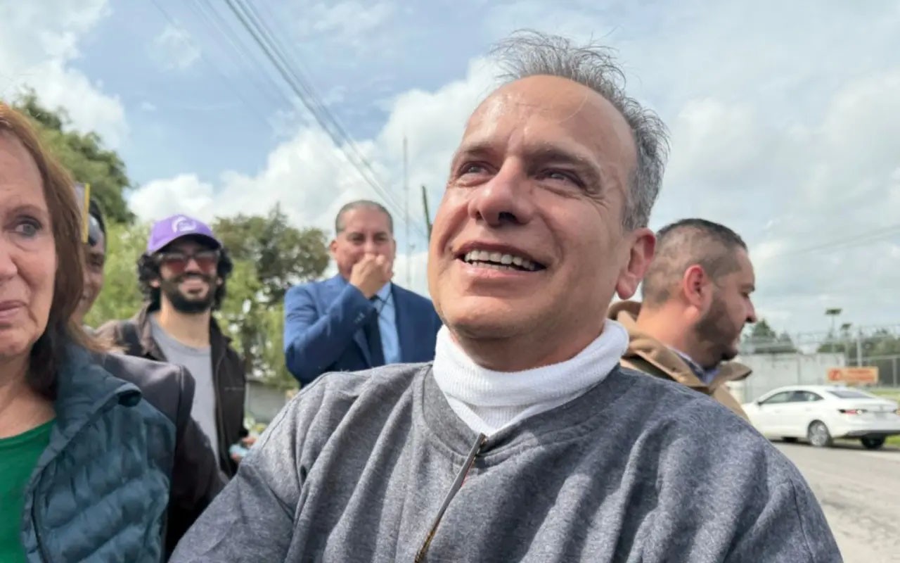 Israel Vallarta sale de prisión después de 19 años de fabricación de delitos