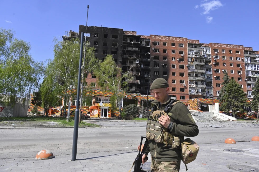 Ataque con dron ucraniano incendia depósito de petróleo ruso
