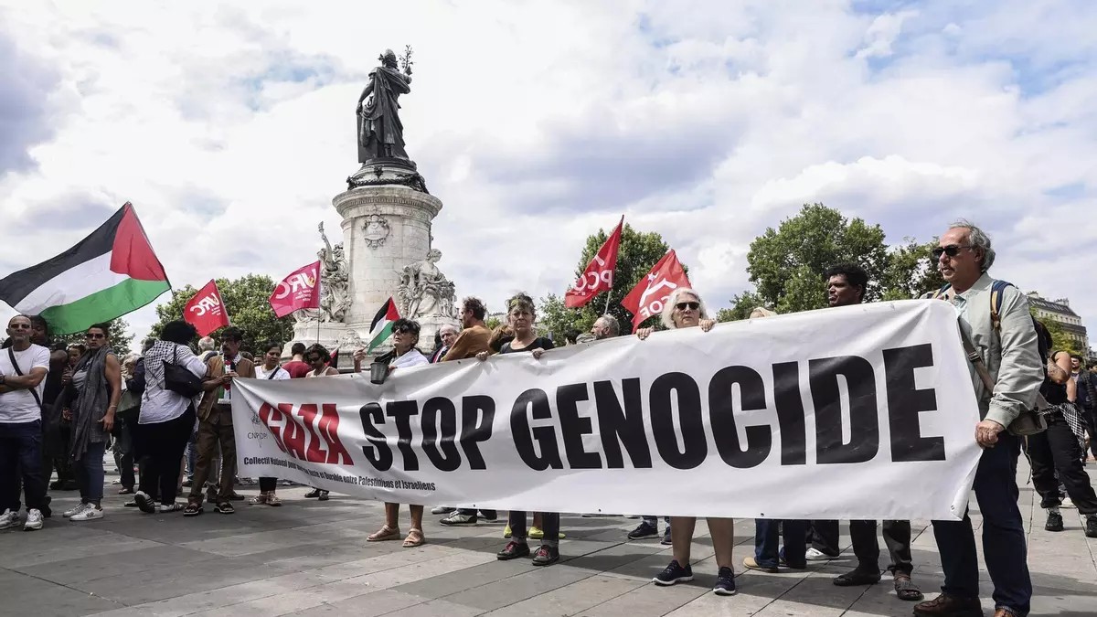 Francia suspende acogida de gazatíes por publicaciones de estudiante