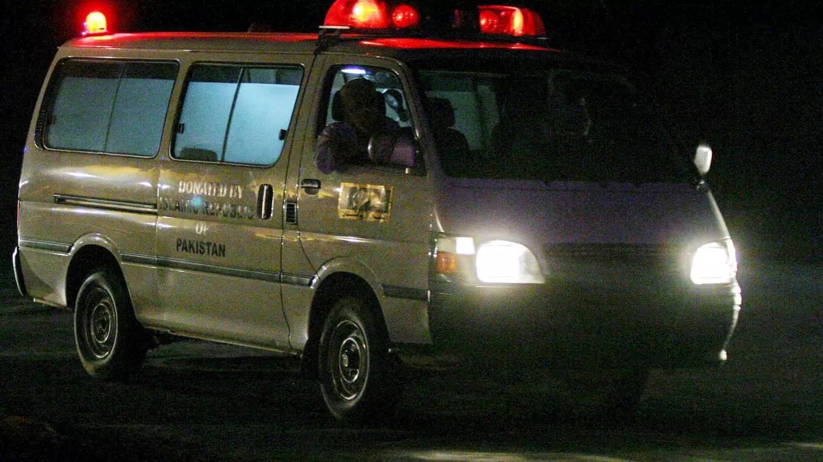 Afganistán: 76 migrantes deportados mueren en incendio de autobús