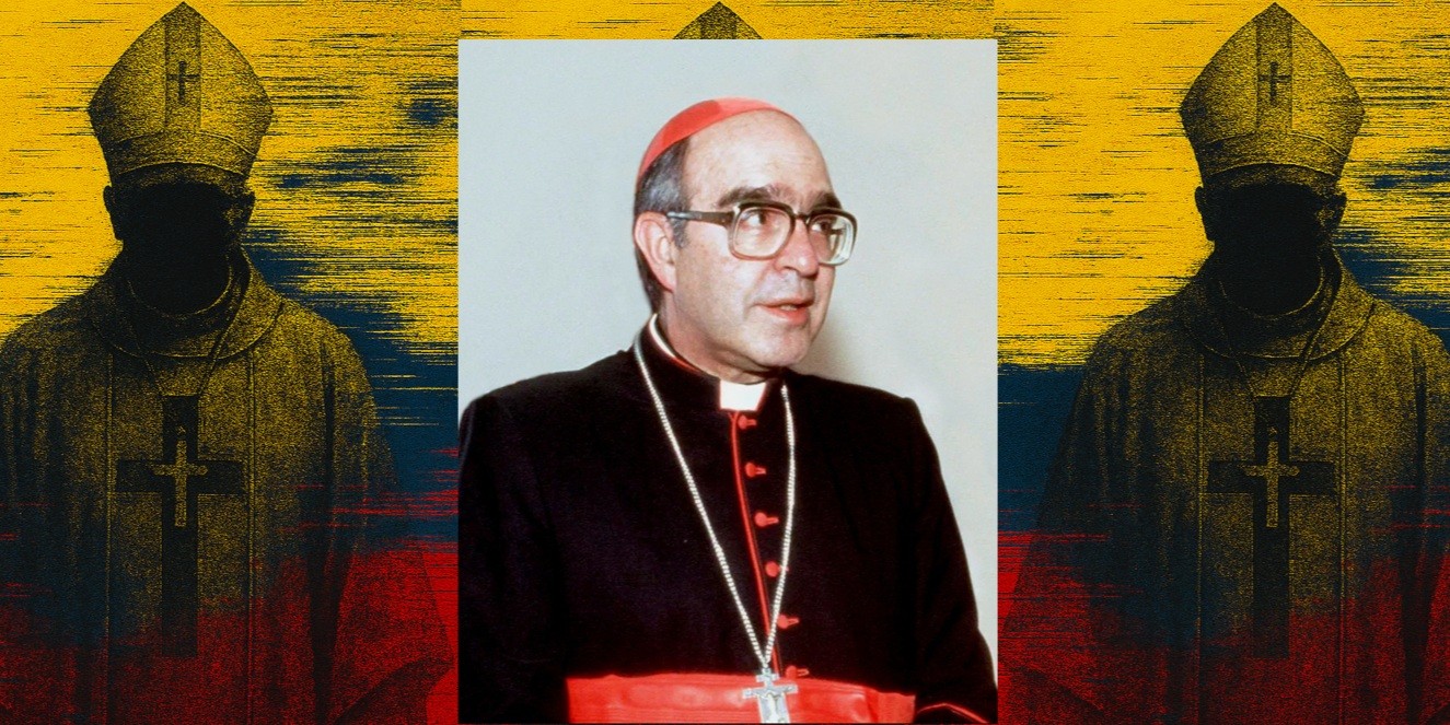 El cardenal Alfonso López Trujillo durante sus años en Roma, finales de los noventa. Wikimedia.