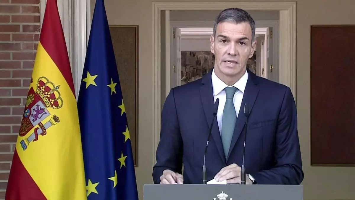 España anuncia una ley para imponer el embargo de armas a Israel