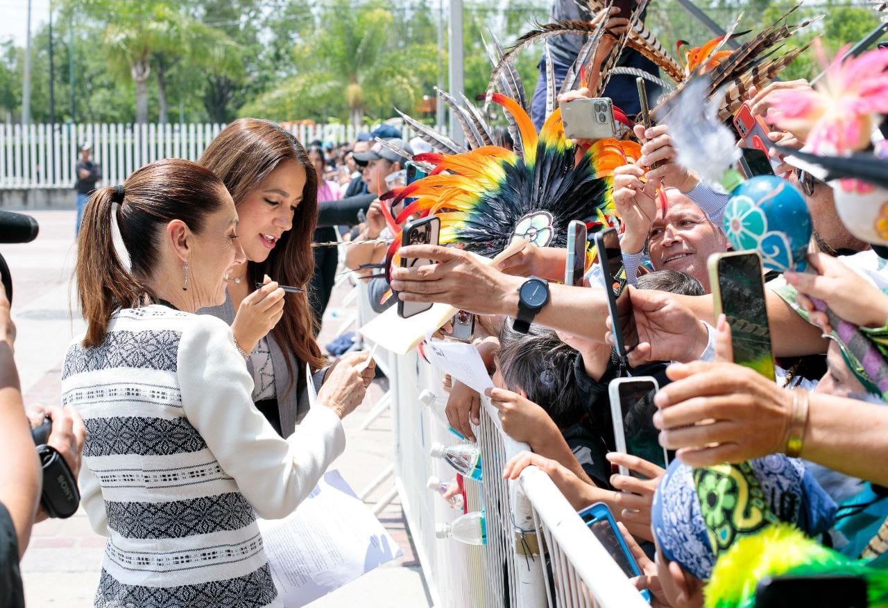 Claudia Sheinbaum de gira en Guanajuato enfrenta reclamos ciudadanos por el programa Bienestar. 
