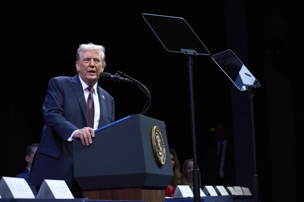 Veto migratorio de Trump para estudiantes internacionales en EEUU