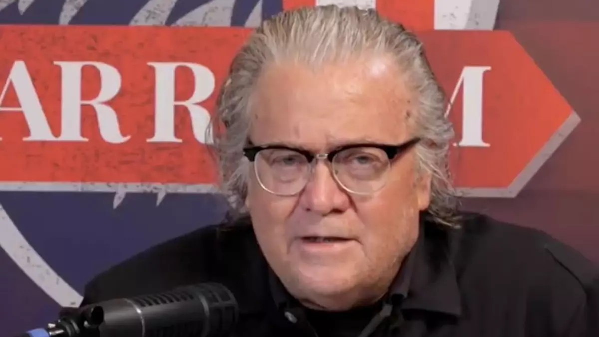 Steve Bannon y aliados MAGA dudan de versión en el asesinato de Kirk
