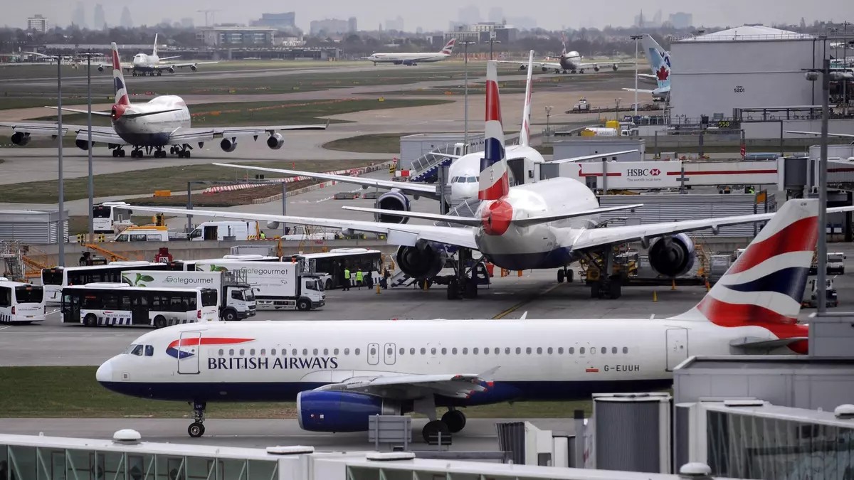 Colapso en aeropuertos de Europa por ciberataque a proveedor clave