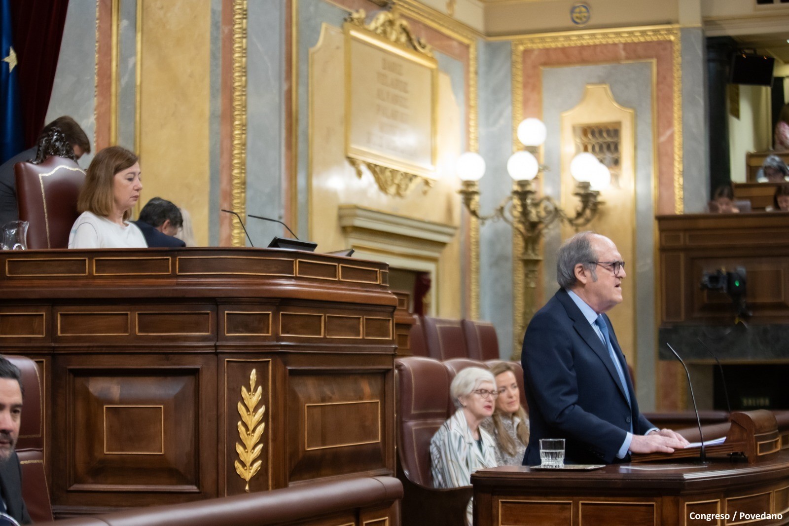 Ángel Gabilondo, el defensor del pueblo en España, durante una sesión conjunta de las cámaras del Congreso Nacional, 2025. De sus redes sociales.