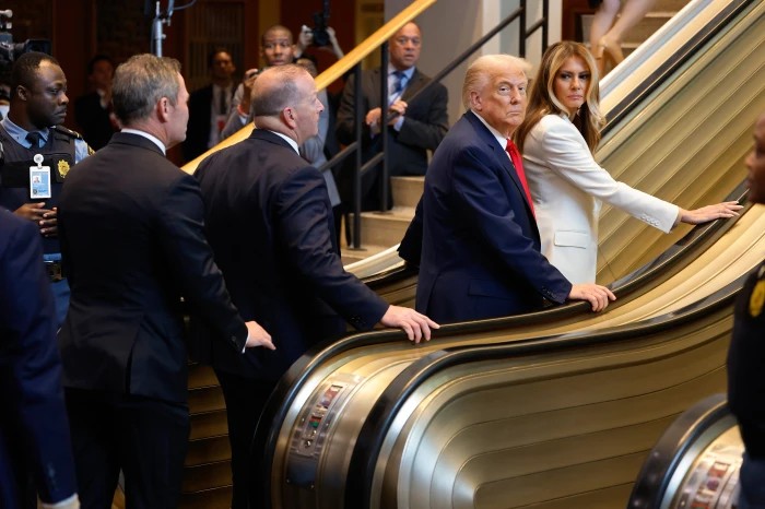 Trump Interrupts UN Address Over Technical Glitches