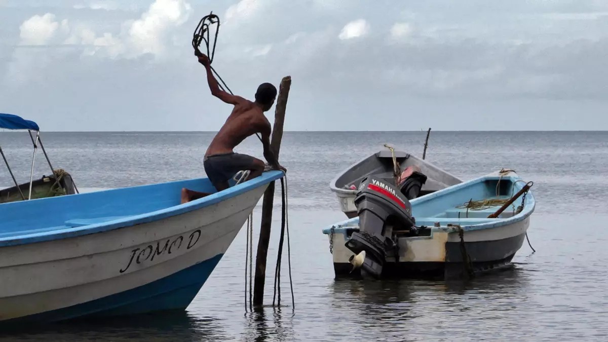 Pescadores del Caribe en riesgo por conflicto de EEUU y Venezuela
