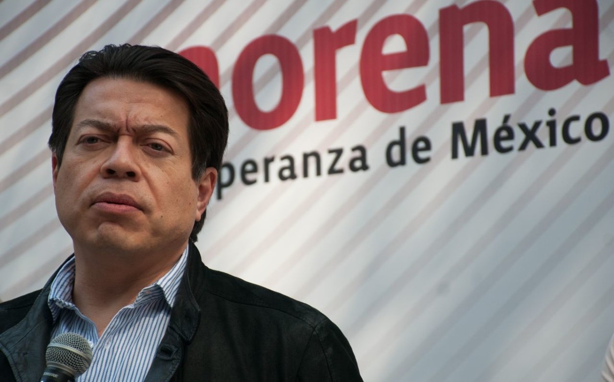 Mario Delgado encubre corrupción en el área de Profesiones de la SEP