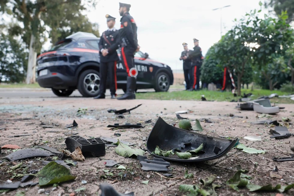 Atentan contra periodista de investigación en Italia: explota coche