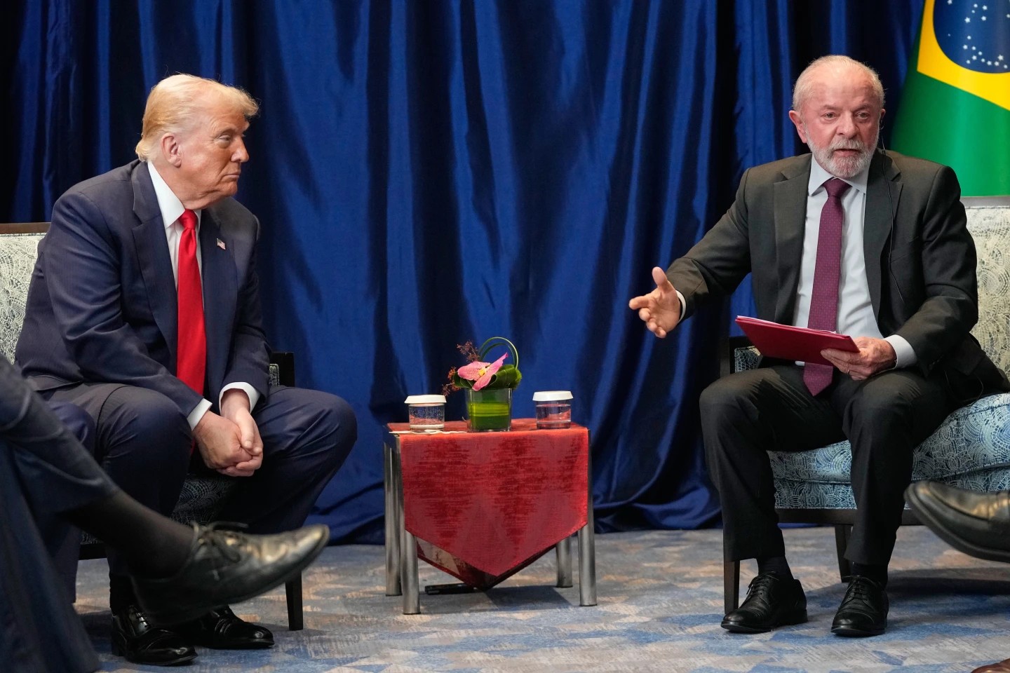 Lula y Trump buscan acuerdo comercial tras encuentro en Malasia