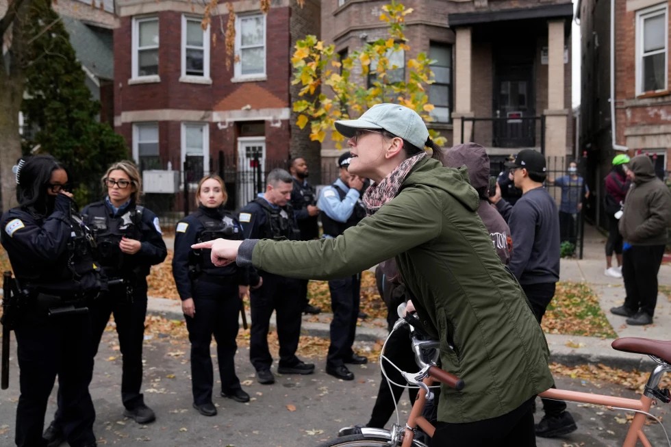 Disparos en protestas de Chicago durante redadas federales intensas