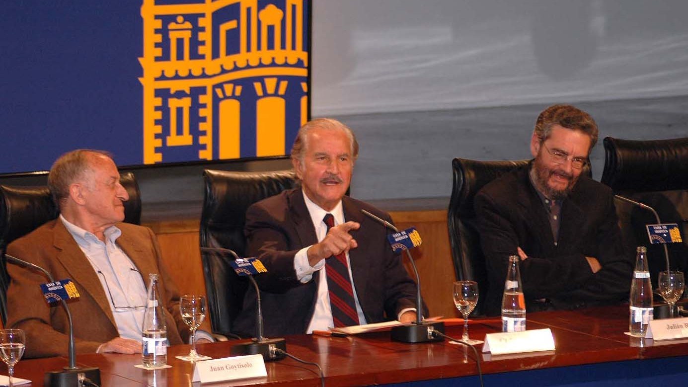 En la sombría bóveda de El Escorial con Fuentes