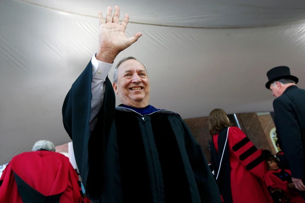 Larry Summers renuncia a sus cargos públicos tras correos de Epstein