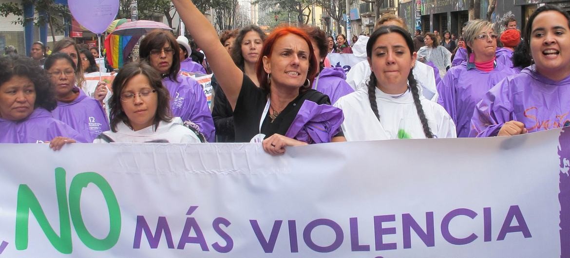 Una de cada tres mujeres en el mundo ha sufrido violencia: OMS