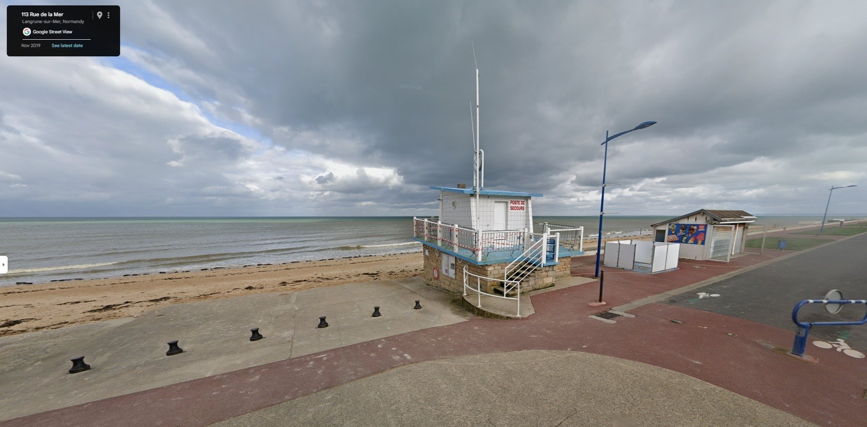 Una panorámica de la playa de Normandía, Francia, donde el cadáver de Petitclerc fue encontrado el 17 de noviembre. Fuente: Google Maps.