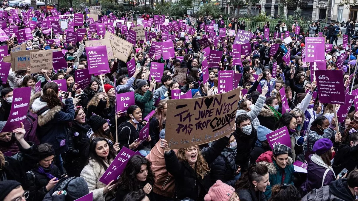 Más de 240 mujeres acusan a funcionario francés de drogarlas
