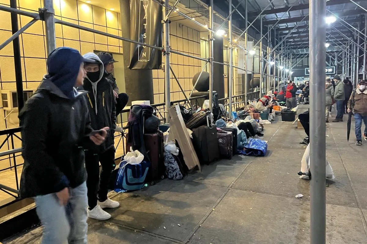 Taller comunitario en Nueva York busca proteger derechos de migrantes