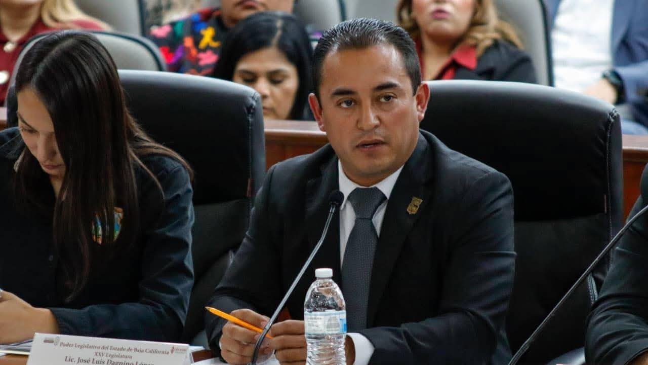 Dagnino López, alcalde de San Felipe, BC, confirma revocación de visa