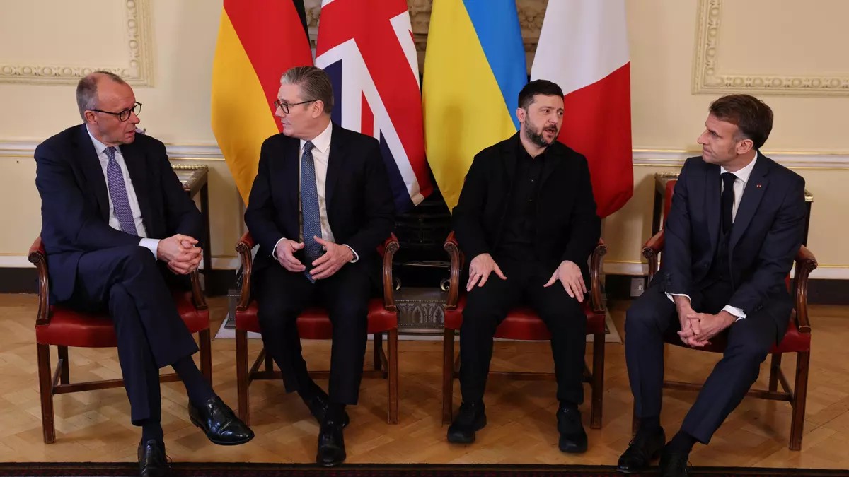 Zelenski rechaza ceder territorio y prepara revisión del plan de paz