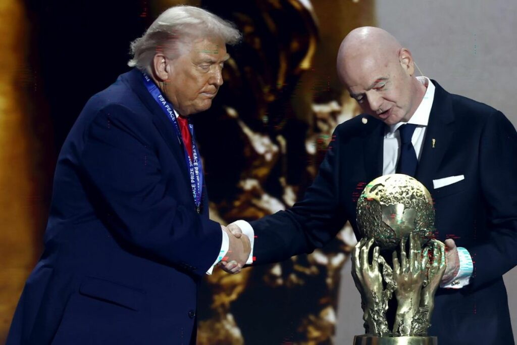 Foro Público: La sometida FIFA a Trump