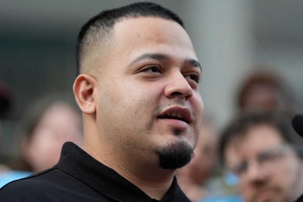 Jueza ordena liberar a Kilmar Ábrego detenido por ICE en Pensilvania
