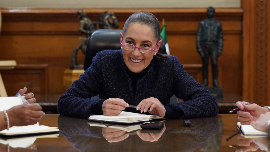 Sheinbaum insiste en invitar a León XIV a visitar México