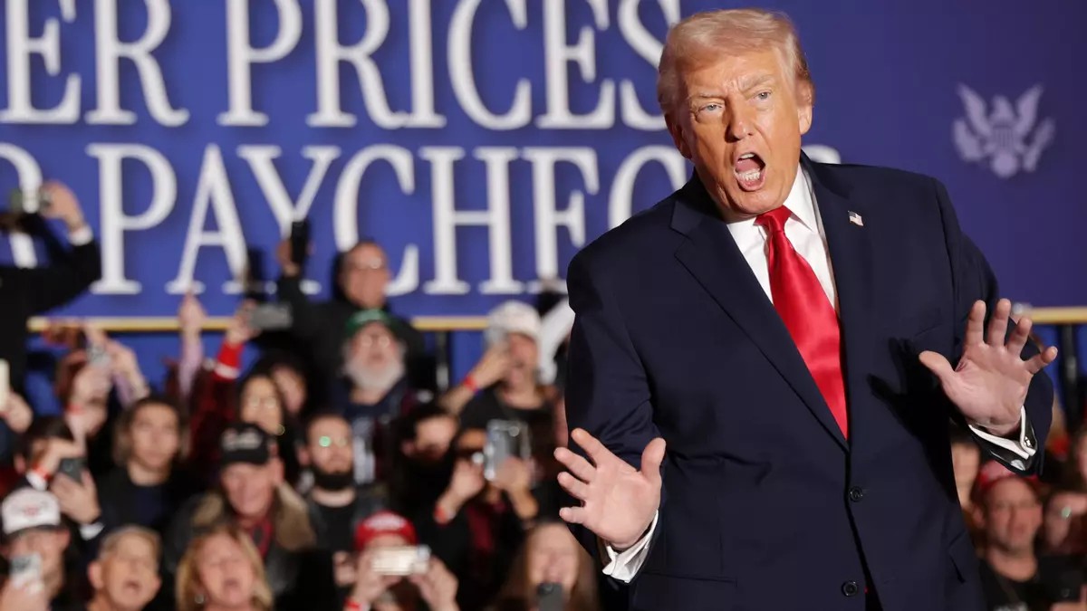 Trump estrecha el cerco sobre Venezuela y amenaza con escalada militar