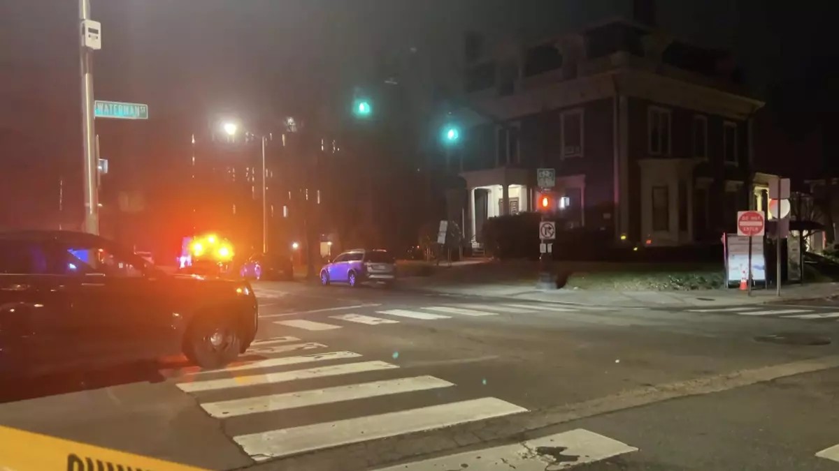 Tiroteo en la Universidad Brown, de Rhode Island, deja 2 muertos